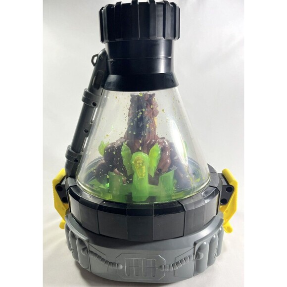 Beast Lab Dino Beast Creator Lab and Figure Lights and Sound Tested - Picture 8 of 16